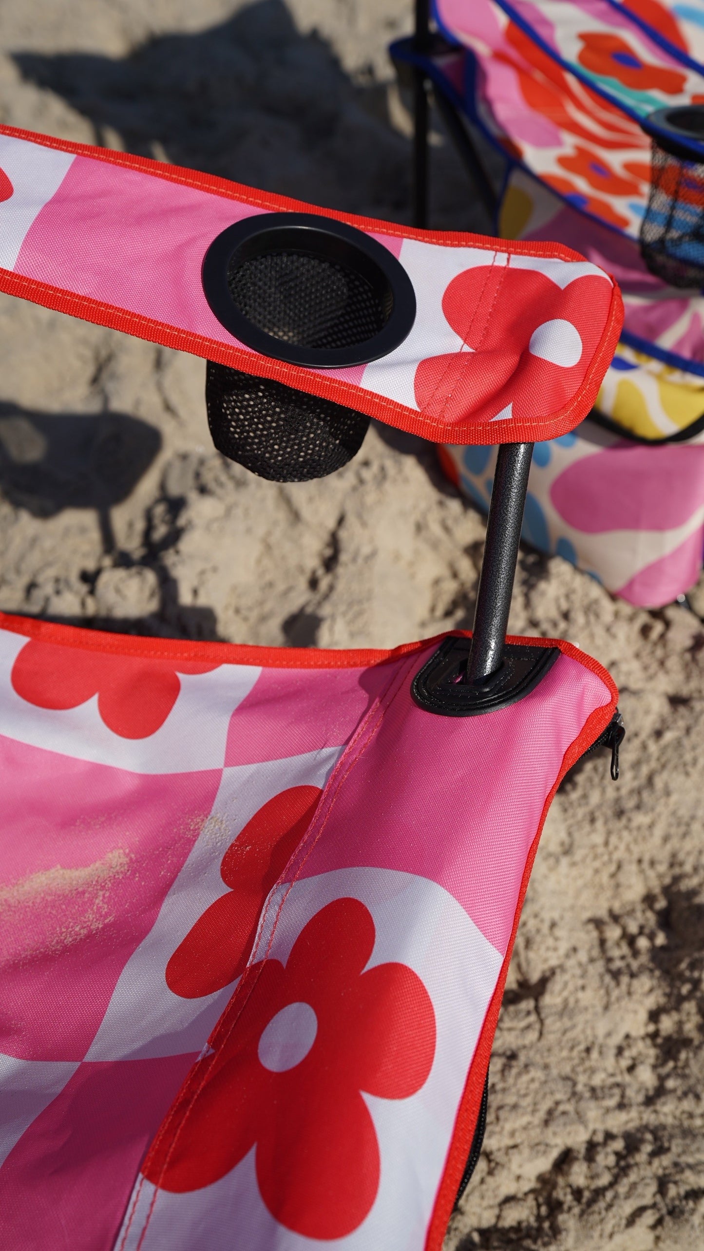 Checkered Soli Camp chair